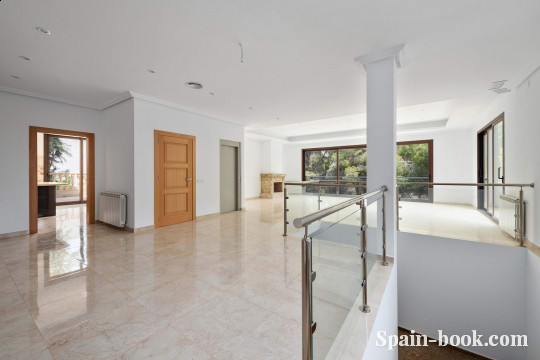 Виллы Стильная вилла рядом с пляжем в Кампоамор / Ориуэла Коста, Коста Бланка, Кампоамор