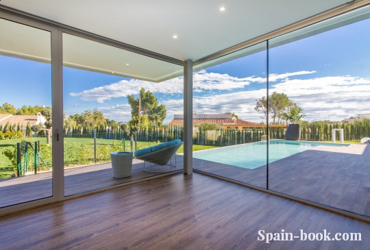 Виллы Вилла с живописным видом на море в Benissa, Коста Бланка, Бенисса