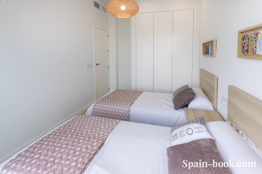 Виллы Современные виллы рядом с пляжем в San Pedro del Pinatar / Мурсия, Коста Бланка, Сан-Педро-дель-Пинатар