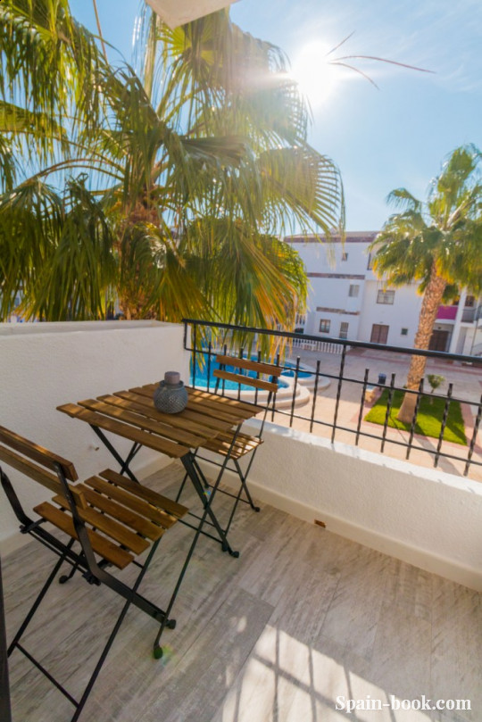 Апартаменты Апартаменты с видом на коммунальный бассейн комплекса в Пунта Прима / Торревьеха, Коста Бланка, Пунта Прима