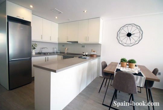 Бунгало Новые бунгало рядом с пляжем в Торре де ла Орадада, Коста Бланка, Торре де ла Орадада