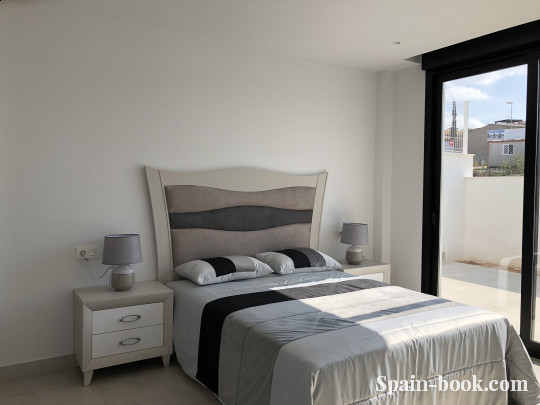 Виллы Новые виллы в пригороде Торревьехи, Бенихофар, Коста Бланка, Бенихофар