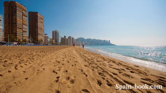 Виллы Новые виллы в пригороде Бенидорма / Finestrat, Коста Бланка, Финестрат