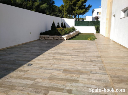 Виллы Современная вилла в курортном городе Benissa, Коста Бланка, Бенисса