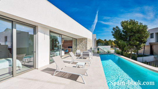 Виллы Эксклюзивные виллы класса люкс в Finestrat \ Бенидорм, Коста Бланка, Финестрат