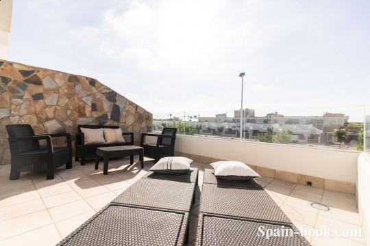 Виллы Современные смежные виллы рядом с пляжем в Los Alcázeres / Мурсия, Коста Бланка, Лос Алькасарес