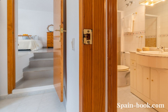 Дом Отдельный домик в La Florida / Ориуэла Коста, Коста Бланка, Ла Флорида