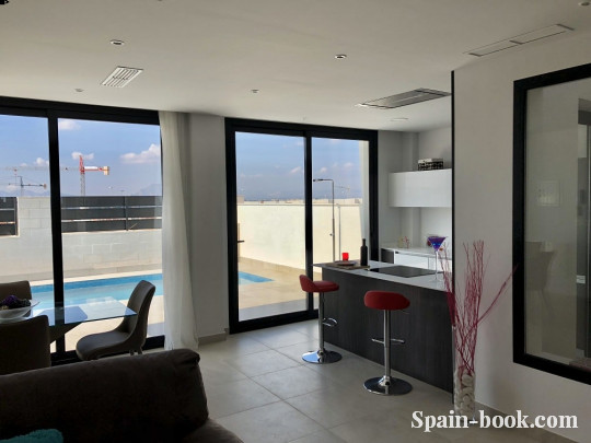 Виллы Современные виллы в Бенихофар, в 6км от пляжа Гвардамара, Коста Бланка, Бенихофар