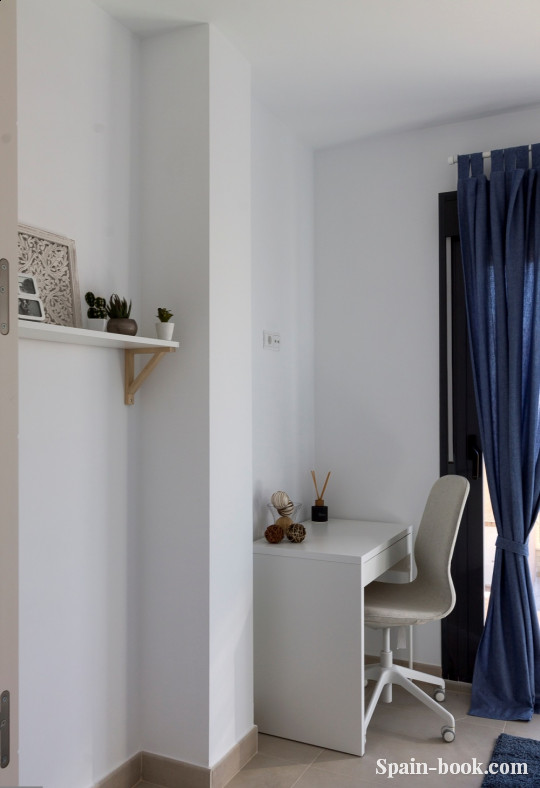 Виллы Современный комплекс вилл в курортном городе La Nucia,что в пригороде Бенидорма, Коста Бланка, Ла Нусия