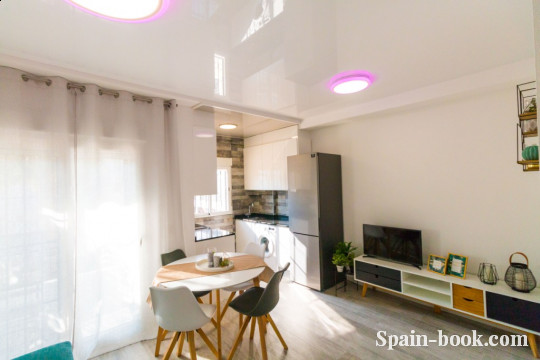 Апартаменты Апартаменты с видом на коммунальный бассейн комплекса в Пунта Прима / Торревьеха, Коста Бланка, Пунта Прима