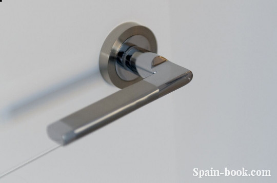 Таунха́ус Новый резиденциальный комплекс рядом с гольфом Вийямартин, Ориуэла Коста, Коста Бланка, Вийямартин