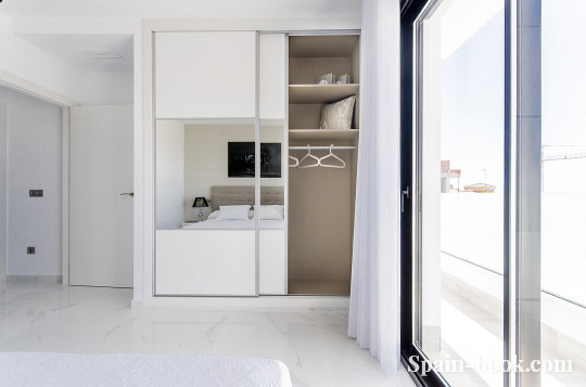 Виллы Новый комплекс виллы в пригороде Торревьехи, Лос Монтесинос, Коста Бланка, Лос Монтесинос