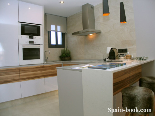 Бунгало Новые современные бунгало с солярием, Коста Бланка, Гуардамар дель Сегура