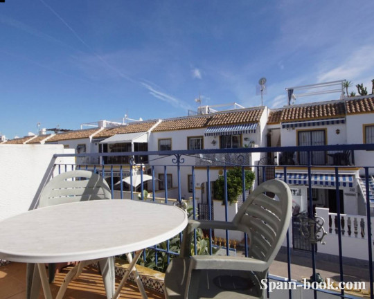 Бунгало Бунгало с солярием в пригороде Торревьехи, Коста Бланка, Торревьеха