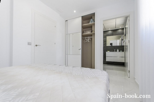 Виллы Новый комплекс виллы в пригороде Торревьехи / Лос Монтесинос, Коста Бланка, Лос Монтесинос