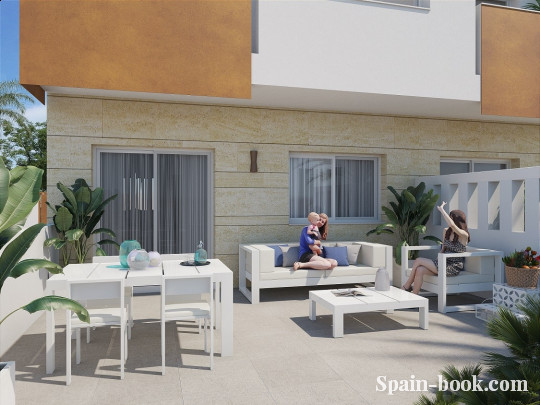 Таунха́ус Новые современные таунхаусы рядом с пляжем в La Rosaleda, Торревьеха, Коста Бланка, Торревьеха