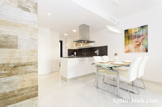 Таунха́ус Новый резиденциальный комплекс рядом с гольфом Вийямартин, Ориуэла Коста, Коста Бланка, Вийямартин