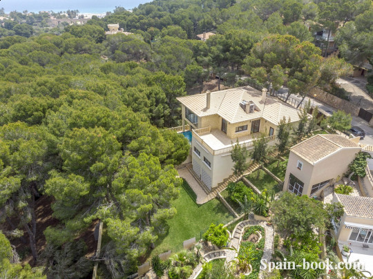 Виллы Стильная вилла рядом с пляжем в Кампоамор / Ориуэла Коста, Коста Бланка, Кампоамор