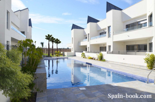 Бунгало Новая фаза строительства в Торревьехе, бунгало и таунхаусы в Ла Велете, Коста Бланка, Торревьеха