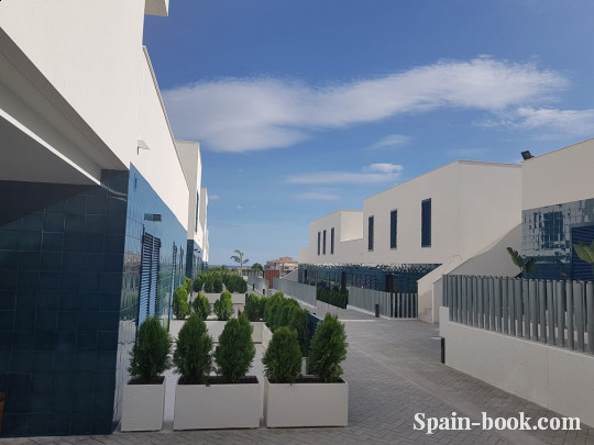 Апартаменты Новый жилой комплекс в 1км от пляжа в Плайя Фламенка, Ориуэла Коста, Коста Бланка, Плайя Фламенка