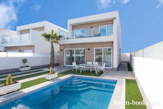 Виллы Современные виллы рядом с пляжем в San Pedro del Pinatar / Мурсия, Коста Бланка, Сан-Педро-дель-Пинатар