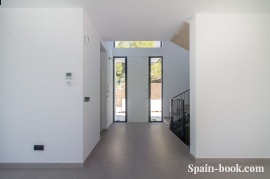 Виллы Шикарная вилла в популярном курорте Альтеа, Коста Бланка, Алтея