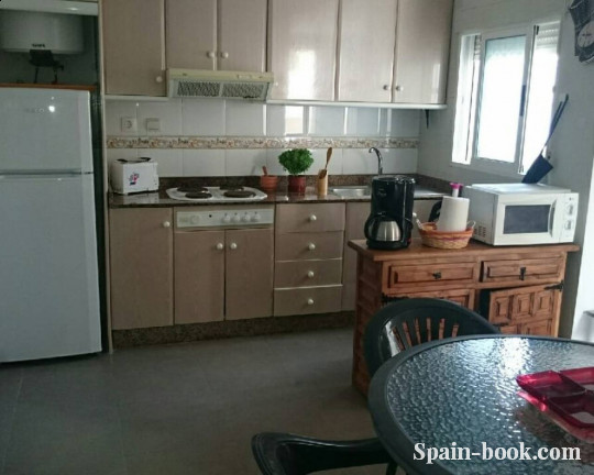 Бунгало Бунгало с двориком в 20м до пляжа Ла Маты, Торревьеха, Коста Бланка, Торревьеха