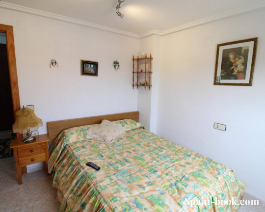 Таунха́ус Просторный таунхаус в зеленом пригороде Торревьехи, Лос Балконес, Коста Бланка, Лос Балконес