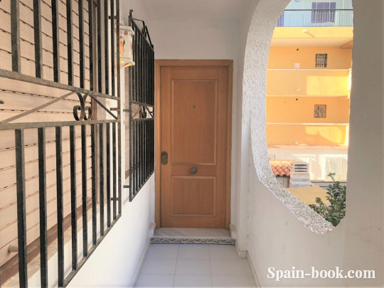 Бунгало Бунгало на втором этаже в 100м до пляжа Ла Маты, Торревьеха, Коста Бланка, Ла Мата