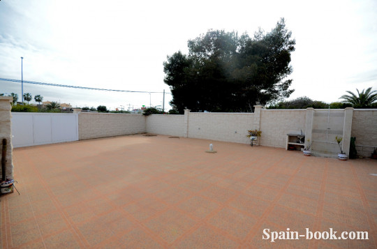 Бунгало Бунгало на втором этаже+двор,в 1км от пляжа в Кабо Роиг / Ориуэла Коста, Коста Бланка, Кабо Роиг