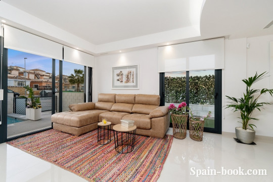 Виллы Новые смежные виллы рядом с гольф-полями в Вийямартин, Ориуэла Коста, Коста Бланка, Вийямартин