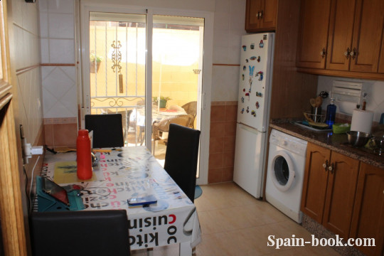 Таунха́ус Таунхаус в популярном районе Торревьехи / Пунта Прима, Коста Бланка, Пунта Прима