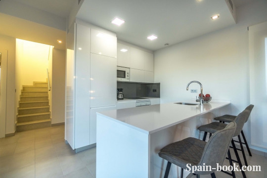 Виллы Новые виллы на второй линии Гольфа Roda Golf в 3км до пляжа Mar Menor / Мурсия, Коста Бланка, Сан Хавьер