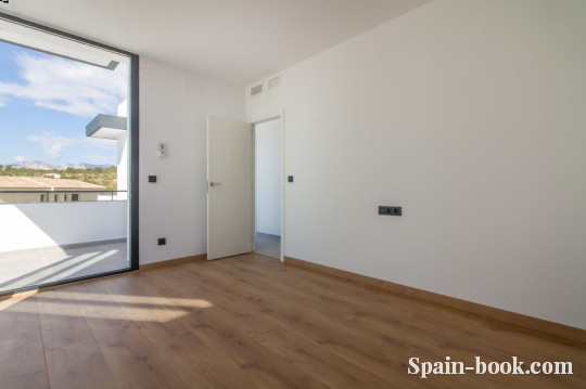 Виллы Шикарная вилла в популярном курорте Альтеа, Коста Бланка, Алтея