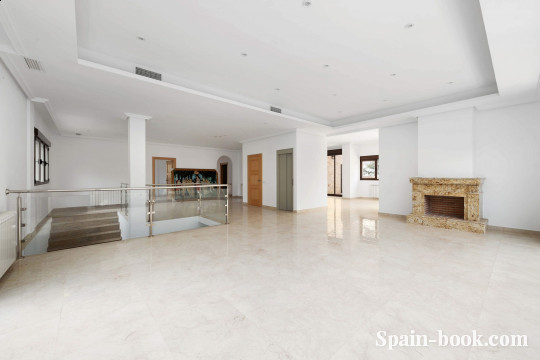 Виллы Стильная вилла рядом с пляжем в Кампоамор / Ориуэла Коста, Коста Бланка, Кампоамор