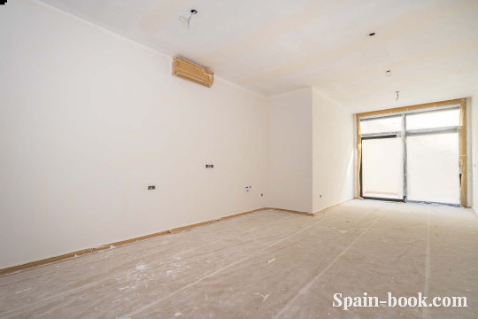 Виллы Современные виллы с панорамным видом на море и курортный город Бенидорм, Коста Бланка, Бенидорм