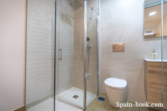 Апартаменты Новые апартаменты на одной из главных улиц Торревьехи, Коста Бланка, Торревьеха