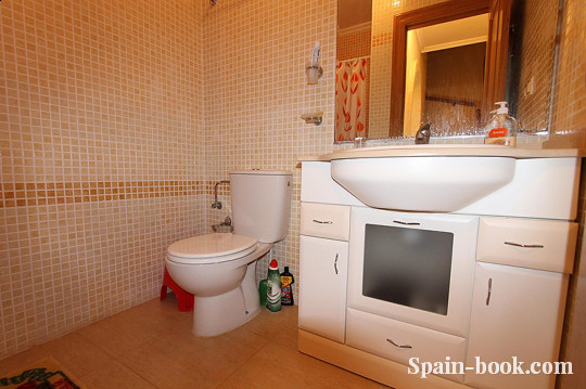 Таунха́ус Уютный таунхаус в популярном районе Торревьехи / Пунта Прима, Коста Бланка, Пунта Прима