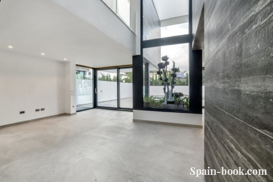 Виллы Современные вилла в курортном городе Альбир в пригорде Бенидорма, Коста Бланка, Бенидорм