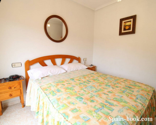 Таунха́ус Просторный таунхаус в зеленом пригороде Торревьехи, Лос Балконес, Коста Бланка, Лос Балконес