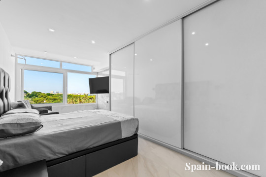 Апартаменты Шикарные апартаменты с видом на море в Пунта Прима, Торревьеха, Коста Бланка, Пунта Прима