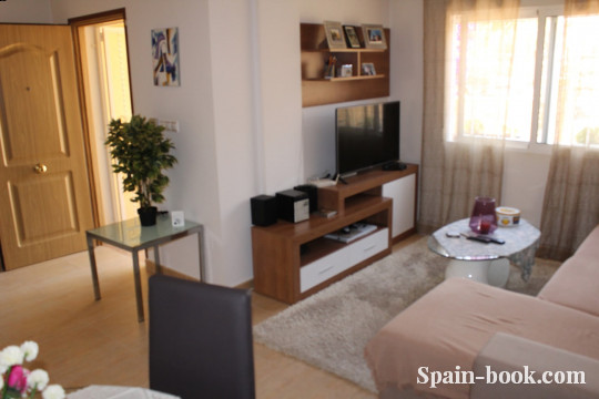 Таунха́ус Таунхаус в популярном районе Торревьехи / Пунта Прима, Коста Бланка, Пунта Прима