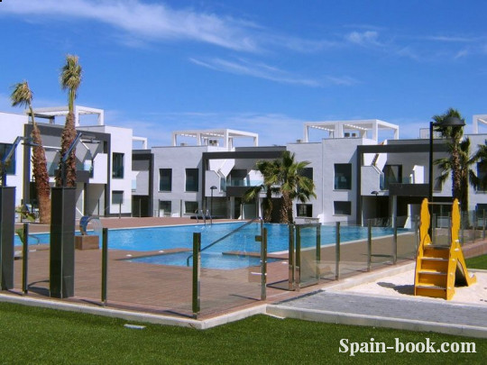 Бунгало Новые современные бунгало с солярием, Коста Бланка, Гуардамар дель Сегура