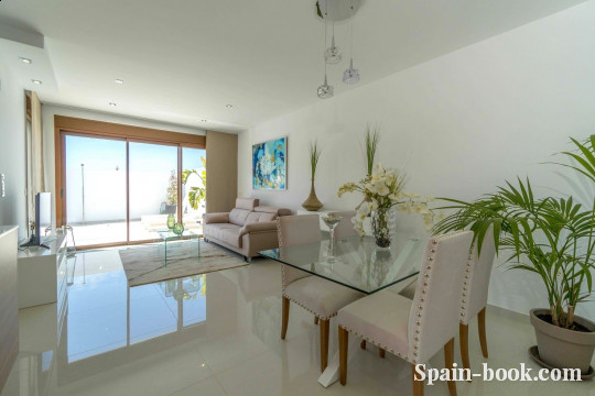 Виллы Современные виллы рядом с пляжем в Пилар де ла Орадада, Аликанте, Коста Бланка, Пилар де ла Орадада