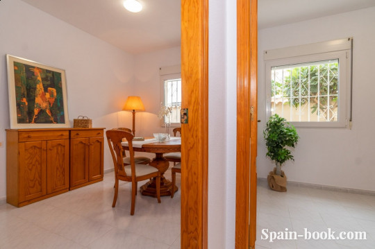 Дом Отдельный домик в La Florida / Ориуэла Коста, Коста Бланка, Ла Флорида