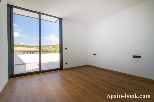 Виллы Шикарная вилла в популярном курорте Альтеа, Коста Бланка, Алтея