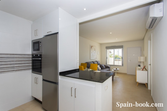 Бунгало Новые бунгало с садом или солярием в 2км от пляжа Плайя Фламенка / Ориуэла Коста, Коста Бланка, Плайя Фламенка