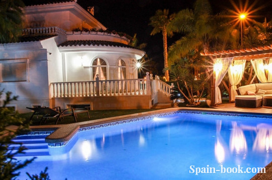 Виллы Роскошная вилла в коттеджном поселке Сиудад Кесада, Коста Бланка, Сиудад Кесада