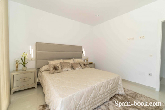 Виллы Современные виллы рядом с пляжем в Пилар де ла Орадада, Аликанте, Коста Бланка, Пилар де ла Орадада