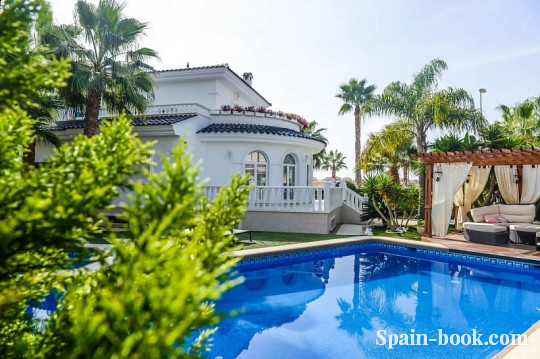 Виллы Роскошная вилла в коттеджном поселке Сиудад Кесада, Коста Бланка, Сиудад Кесада